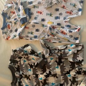 2 pairs of pajamas